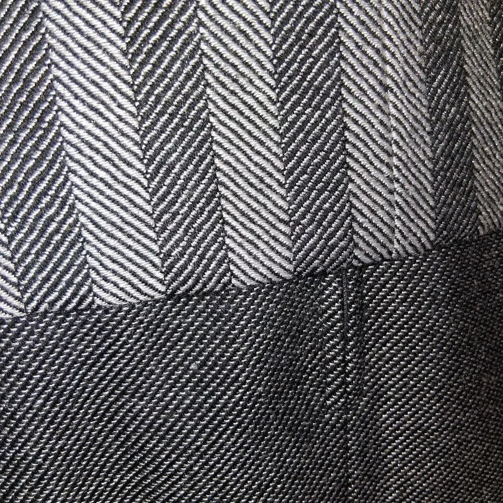 Louis Feraud Gray 2 Piece Jacket & Midi Skirt Set Size 8 - Picture 12 of 16